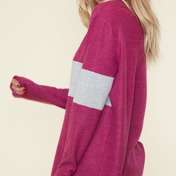 HP 🎉 Cozy Brushed Knit Magenta Colorblock Tunic - Picture 5 of 5